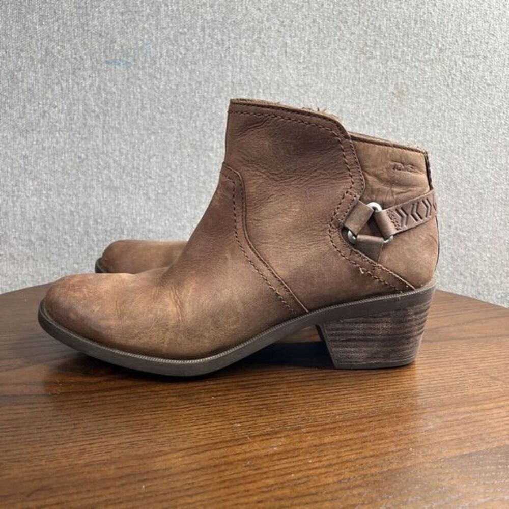 Teva Foxy Boots Women's Size 8.5 Brown Leather Distressed Block Heel Side Zip